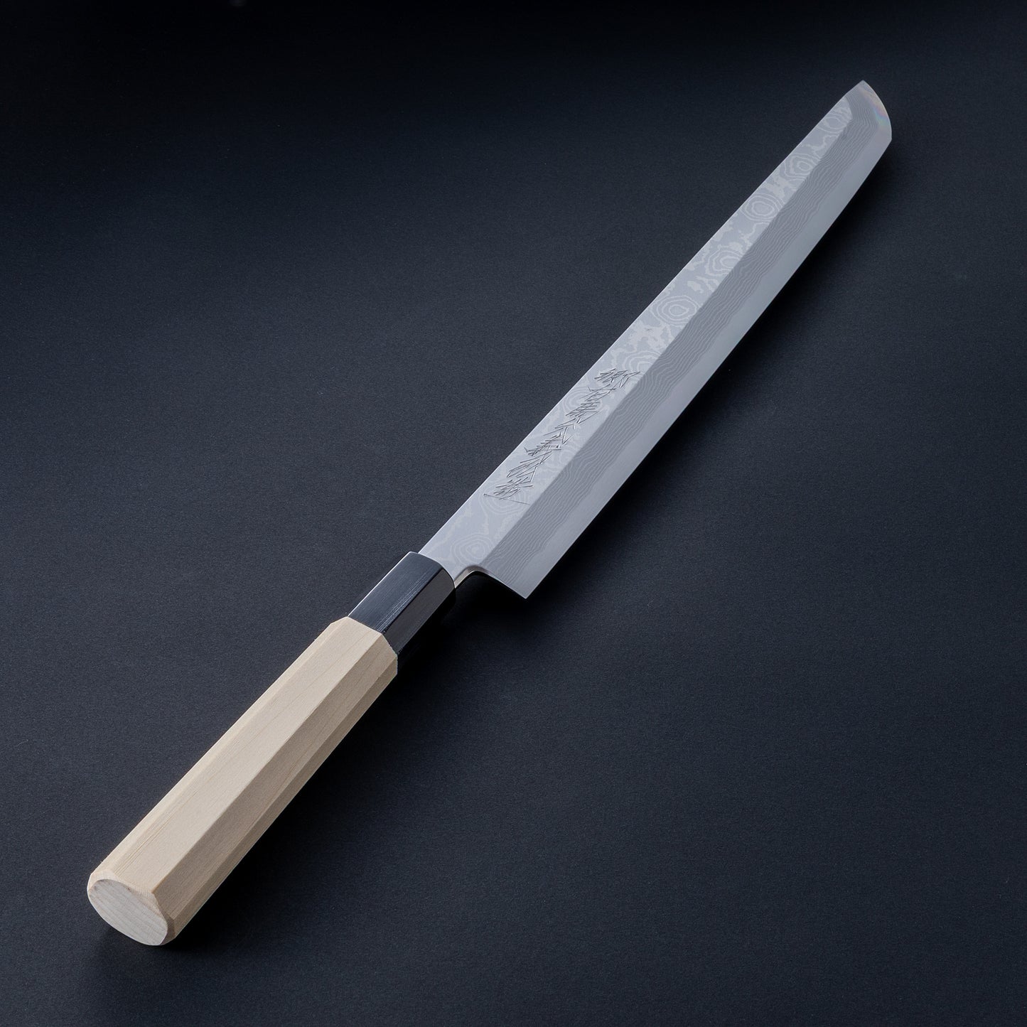 郷右馬允義弘　銀三鋼墨流し　先丸蛸引300㎜ 　朴八角柄