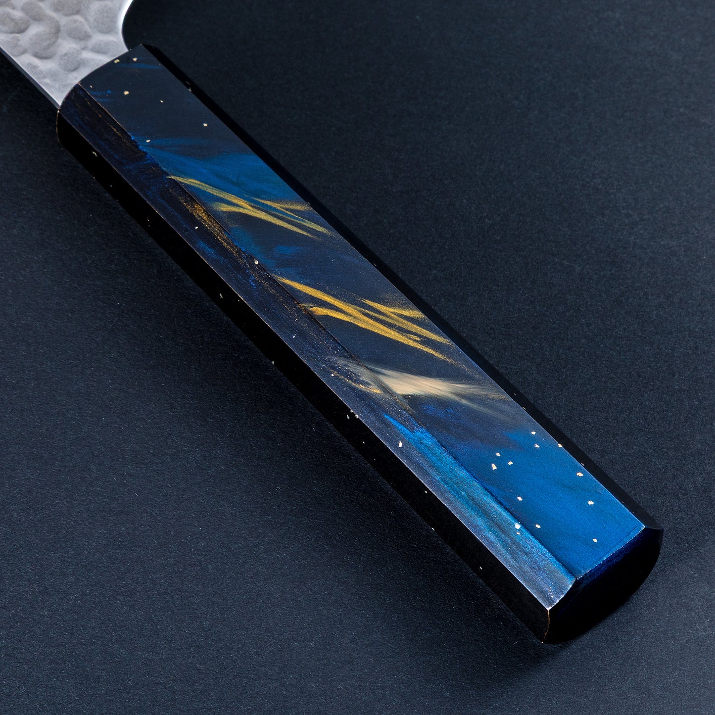堺孝行　33層ダマスカス鋼　剣型三徳160㎜　樫漆シリーズ　彩宇